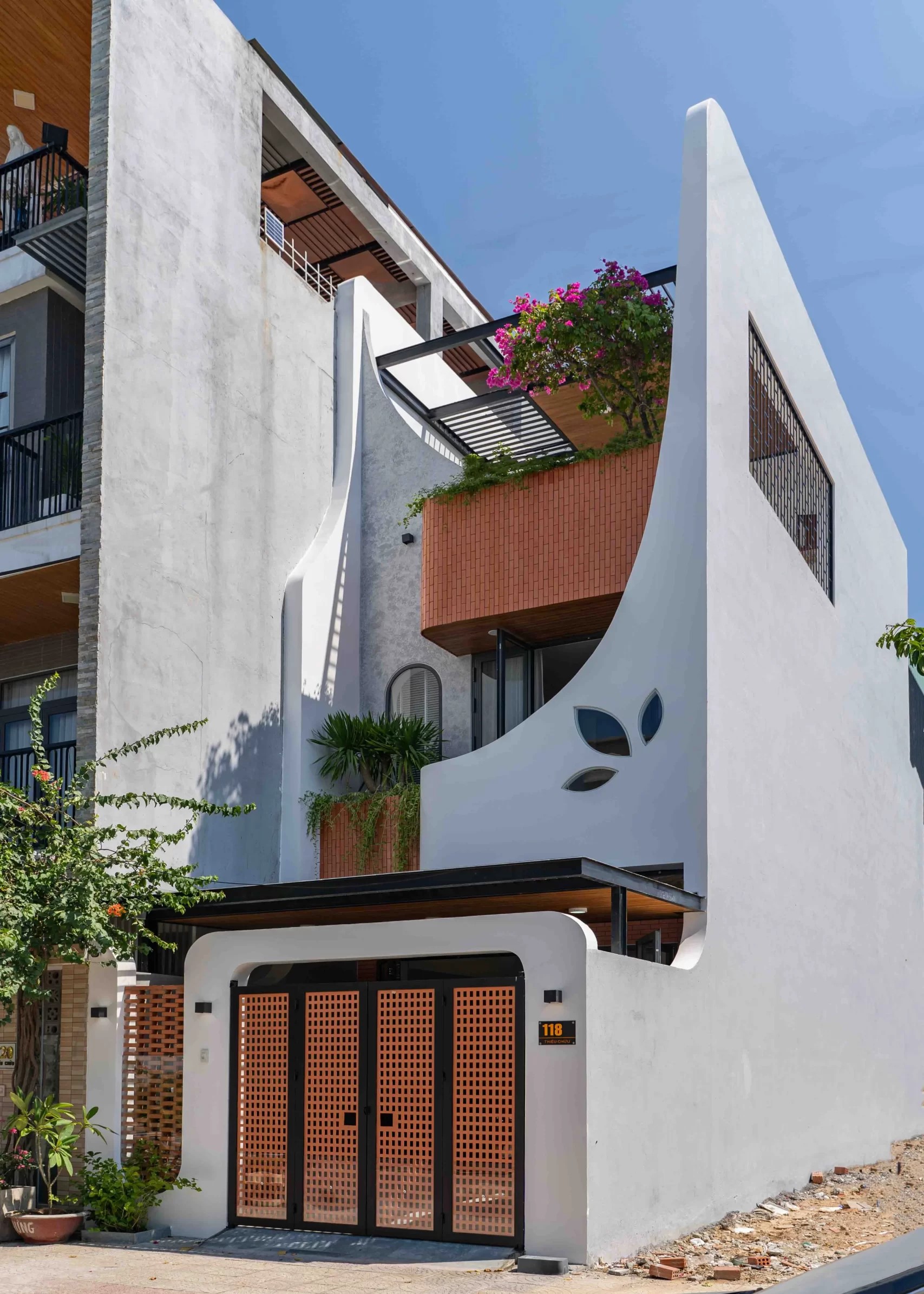 Nhà Phố Hiện Đại